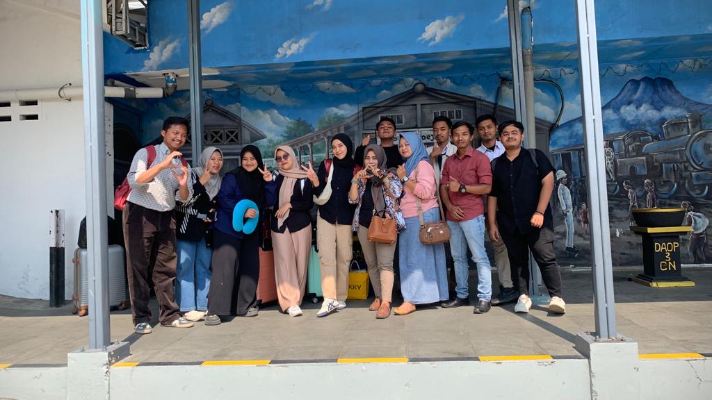 KKN UIN YOGYAKARTA DAN KKNSTKIP MUHAMDIYAH KUNINGAN